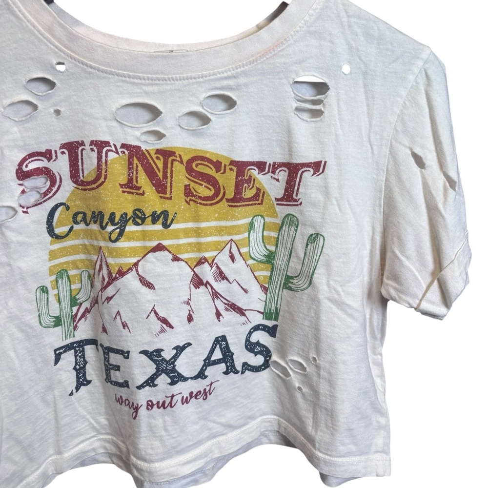 White Graphic Crop Top - Picture 5 of 13